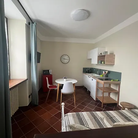 Cascina Santa Marta Apartment